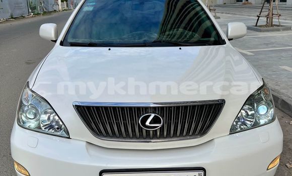 Acheter Occasion Voiture Lexus RX Blanc à Phnom Penh, Phnom Penh Acheter Occasion Voiture Lexus RX Blanc à Phnom Penh, Phnom Penh
