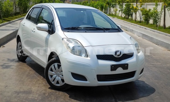 Buy Used Toyota Vitz Other Car in Phnom Penh in Phnom Penh Buy Used Toyota Vitz Other Car in Phnom Penh in Phnom Penh