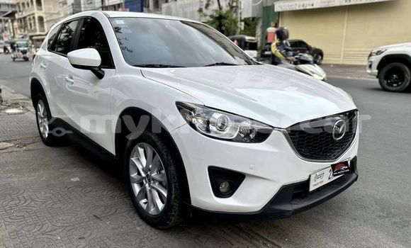 Buy Used Mazda CX-5 White Car in Phnom Penh in Phnom Penh