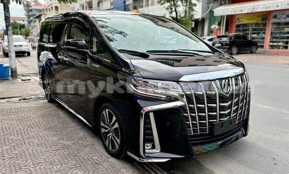Buy Used Toyota Alphard Black Car in Phnom Penh in Phnom Penh Buy Used Toyota Alphard Black Car in Phnom Penh in Phnom Penh