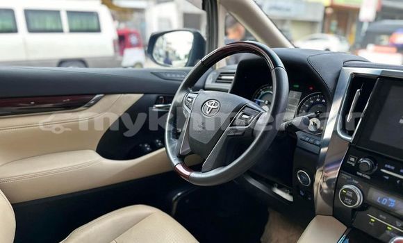 Buy Used Toyota Alphard Black Car in Phnom Penh in Phnom Penh Buy Used Toyota Alphard Black Car in Phnom Penh in Phnom Penh