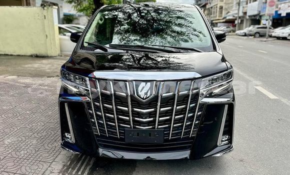 Buy Used Toyota Alphard Black Car in Phnom Penh in Phnom Penh Buy Used Toyota Alphard Black Car in Phnom Penh in Phnom Penh