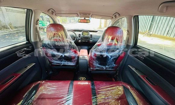 Buy Used Toyota Prius Blue Car in Phnom Penh in Phnom Penh Buy Used Toyota Prius Blue Car in Phnom Penh in Phnom Penh