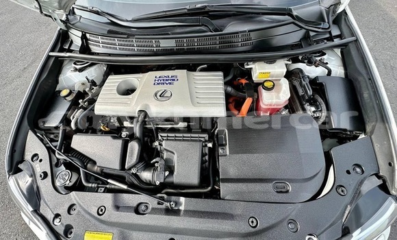 Buy Used Lexus CT White Car in Phnom Penh in Phnom Penh Buy Used Lexus CT White Car in Phnom Penh in Phnom Penh