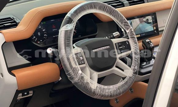 Buy Used Land Rover Defender White Car in Phnom Penh in Phnom Penh Buy Used Land Rover Defender White Car in Phnom Penh in Phnom Penh