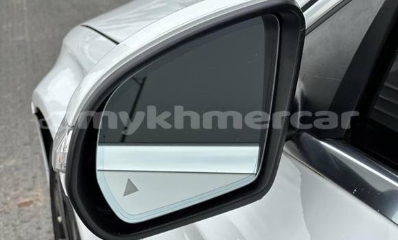 Buy Used Mercedes-Benz C–Class White Car in Phnom Penh in Phnom Penh Buy Used Mercedes-Benz C–Class White Car in Phnom Penh in Phnom Penh