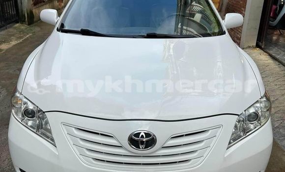 Acheter Occasion Voiture Toyota Camry Blanc à Phnom Penh, Phnom Penh