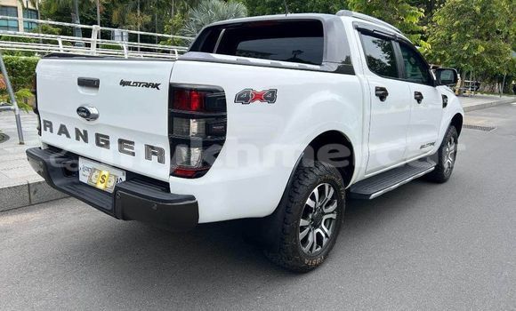 Buy Used Ford Windstar White Car in Phnom Penh in Phnom Penh Buy Used Ford Windstar White Car in Phnom Penh in Phnom Penh