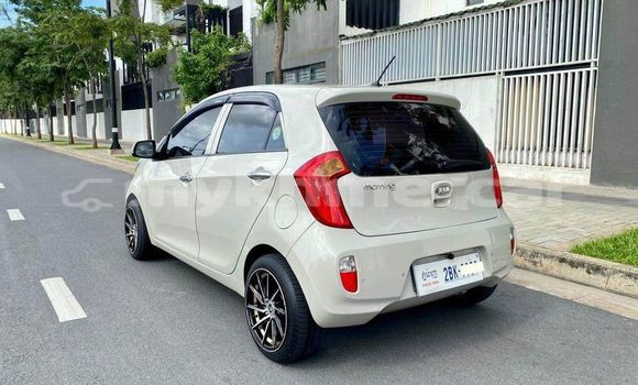 Buy Used Kia Morning White Car in Phnom Penh in Phnom Penh Buy Used Kia Morning White Car in Phnom Penh in Phnom Penh