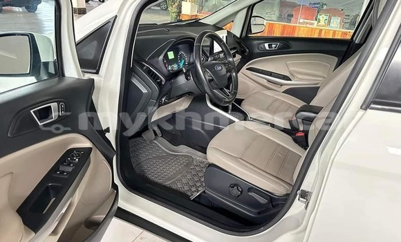 Acheter Occasion Voiture Ford EcoSport Blanc à Phnom Penh, Phnom Penh Acheter Occasion Voiture Ford EcoSport Blanc à Phnom Penh, Phnom Penh