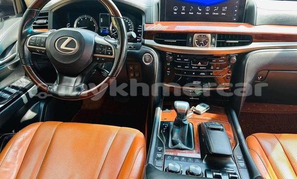 Buy Used Lexus RX White Car in Phnom Penh in Phnom Penh Buy Used Lexus RX White Car in Phnom Penh in Phnom Penh