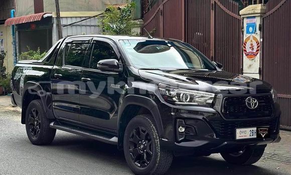 Buy Used Toyota Hiluxe Revo Black Car in Phnom Penh in Phnom Penh Buy Used Toyota Hiluxe Revo Black Car in Phnom Penh in Phnom Penh