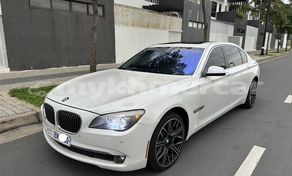 Buy Used BMW 7-Series White Car in Phnom Penh in Phnom Penh Buy Used BMW 7-Series White Car in Phnom Penh in Phnom Penh