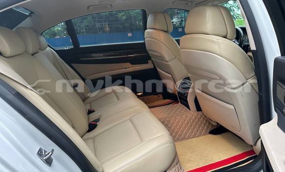 Buy Used BMW 7-Series White Car in Phnom Penh in Phnom Penh Buy Used BMW 7-Series White Car in Phnom Penh in Phnom Penh