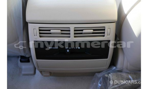 Acheter Import Voiture Toyota Land Cruiser Noir à Import - Dubai, Kampot Province Acheter Import Voiture Toyota Land Cruiser Noir à Import - Dubai, Kampot Province