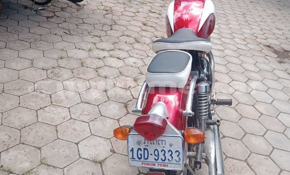 Acheter Occasion Moto Kawasaki EN Rouge à Siem Reap, Siem Reap Province Acheter Occasion Moto Kawasaki EN Rouge à Siem Reap, Siem Reap Province