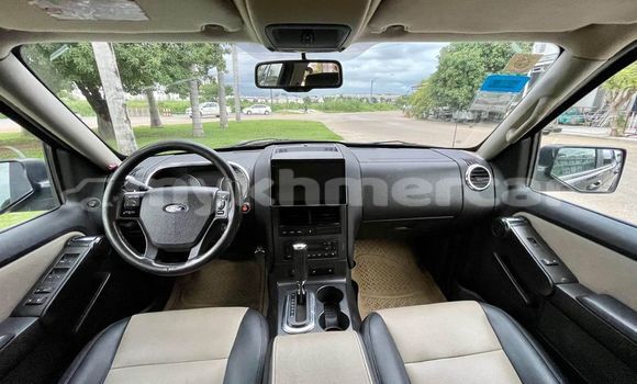 Buy Used Ford Explorer Black Car in Phnom Penh in Phnom Penh Buy Used Ford Explorer Black Car in Phnom Penh in Phnom Penh