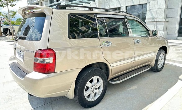 Buy Used Toyota Land Cruiser Other Car in Phnom Penh in Phnom Penh Buy Used Toyota Land Cruiser Other Car in Phnom Penh in Phnom Penh