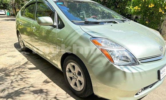 Buy Used Toyota Prius Other Car in Phnom Penh in Phnom Penh Buy Used Toyota Prius Other Car in Phnom Penh in Phnom Penh
