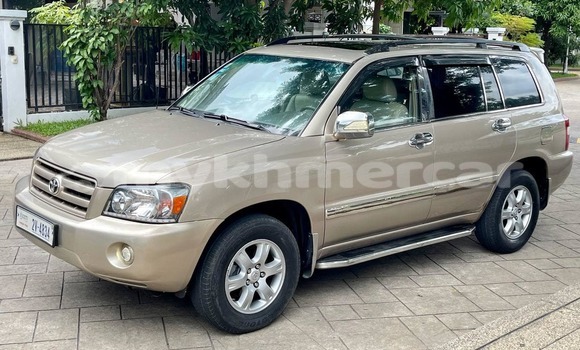 Buy Used Toyota Highlander Other Car in Phnom Penh in Phnom Penh Buy Used Toyota Highlander Other Car in Phnom Penh in Phnom Penh