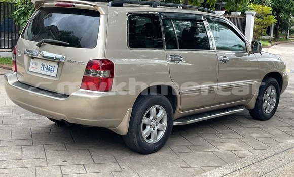 Buy Used Toyota Highlander Other Car in Phnom Penh in Phnom Penh Buy Used Toyota Highlander Other Car in Phnom Penh in Phnom Penh