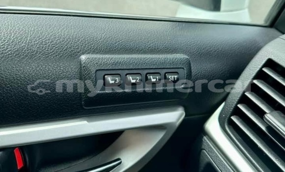 Buy Used Lexus CT White Car in Phnom Penh in Phnom Penh Buy Used Lexus CT White Car in Phnom Penh in Phnom Penh