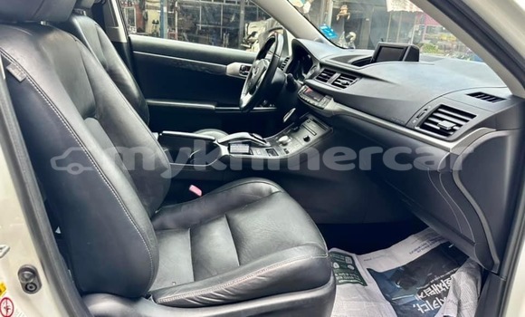 Buy Used Lexus CT White Car in Phnom Penh in Phnom Penh Buy Used Lexus CT White Car in Phnom Penh in Phnom Penh