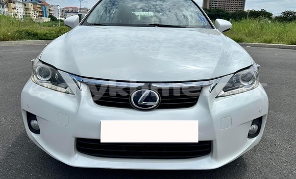 Buy Used Lexus CT White Car in Phnom Penh in Phnom Penh Buy Used Lexus CT White Car in Phnom Penh in Phnom Penh