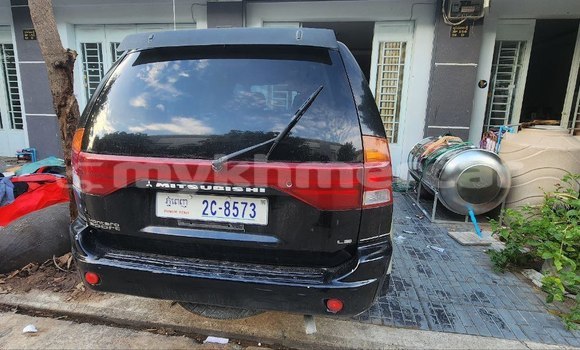 Buy Used Mitsubishi Montero Sport Black Car in Phnom Penh in Phnom Penh Buy Used Mitsubishi Montero Sport Black Car in Phnom Penh in Phnom Penh