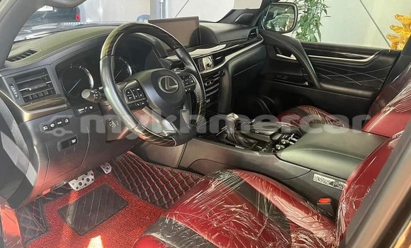 Buy Used Lexus LX 450 White Car in Phnom Penh in Phnom Penh Buy Used Lexus LX 450 White Car in Phnom Penh in Phnom Penh