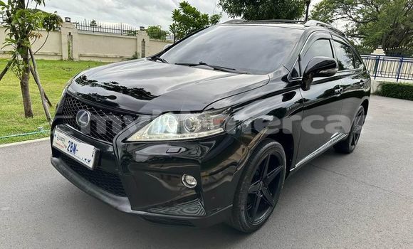 ទិញ បានប្រើ Toyota Hiluxe Revo Black ឡាន} ក្នុង Phnom Penh ក្នុង Phnom Penh