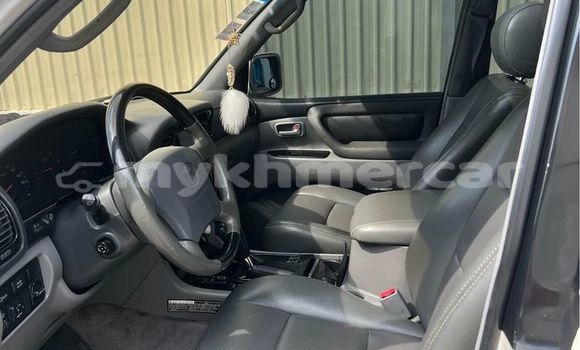 ទិញ បានប្រើ Toyota Land Cruiser White ឡាន} ក្នុង Battambang ក្នុង Battambang Province ទិញ បានប្រើ Toyota Land Cruiser White ឡាន} ក្នុង Battambang ក្នុង Battambang Province