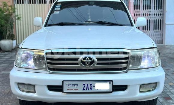 ទិញ បានប្រើ Toyota Land Cruiser White ឡាន} ក្នុង Battambang ក្នុង Battambang Province ទិញ បានប្រើ Toyota Land Cruiser White ឡាន} ក្នុង Battambang ក្នុង Battambang Province