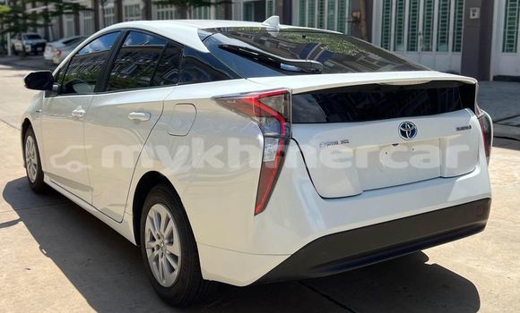 ទិញ បានប្រើ Toyota Prius White ឡាន} ក្នុង Cheom Ksan ក្នុង Preah Vihear Province ទិញ បានប្រើ Toyota Prius White ឡាន} ក្នុង Cheom Ksan ក្នុង Preah Vihear Province