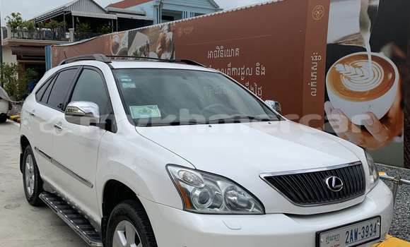 ទិញ បានប្រើ Lexus RX 330 White ឡាន} ក្នុង Phnom Penh ក្នុង Phnom Penh ទិញ បានប្រើ Lexus RX 330 White ឡាន} ក្នុង Phnom Penh ក្នុង Phnom Penh