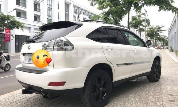 Buy Used Lexus RX White Car in Chbar Mon in Kampong Speu Province Buy Used Lexus RX White Car in Chbar Mon in Kampong Speu Province