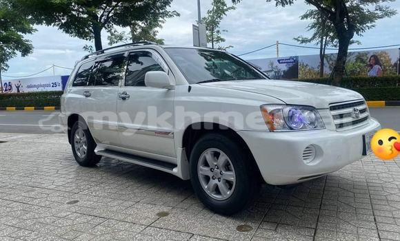 Buy Used Toyota Highlander White Car in Chbar Mon in Kampong Speu Province Buy Used Toyota Highlander White Car in Chbar Mon in Kampong Speu Province