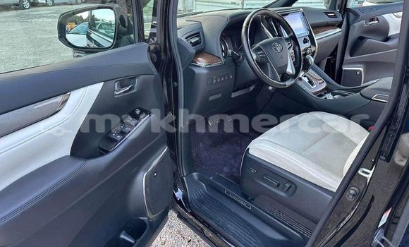 Acheter Occasion Voiture Toyota Alphard Autre à Chbar Mon, Kampong Speu Province Acheter Occasion Voiture Toyota Alphard Autre à Chbar Mon, Kampong Speu Province