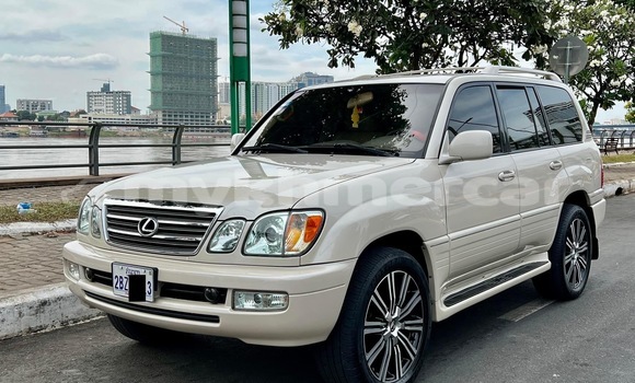 Buy Used Lexus LX White Car in Phnom Penh in Phnom Penh Buy Used Lexus LX White Car in Phnom Penh in Phnom Penh