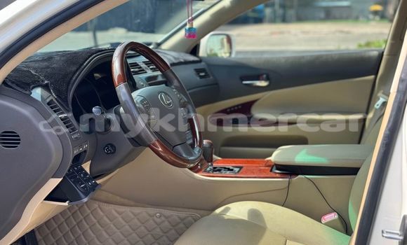 Acheter Occasion Voiture Lexus GS Blanc à Prey Veng, Prey Veng Province Acheter Occasion Voiture Lexus GS Blanc à Prey Veng, Prey Veng Province