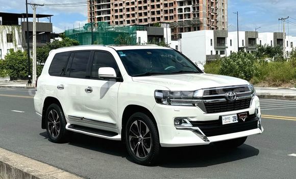 Acheter Occasion Voiture Toyota Land Cruiser Blanc à Phnom Penh, Phnom Penh Acheter Occasion Voiture Toyota Land Cruiser Blanc à Phnom Penh, Phnom Penh