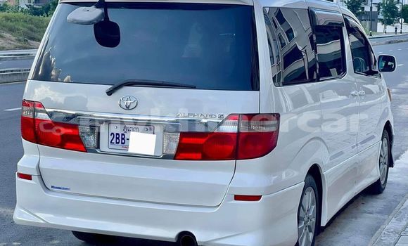Acheter Occasion Voiture Toyota Alphard Blanc à Phnom Penh, Phnom Penh Acheter Occasion Voiture Toyota Alphard Blanc à Phnom Penh, Phnom Penh