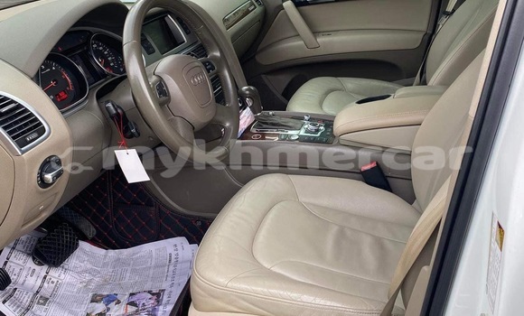 Buy Used Audi Q7 White Car in Phnom Penh in Phnom Penh Buy Used Audi Q7 White Car in Phnom Penh in Phnom Penh