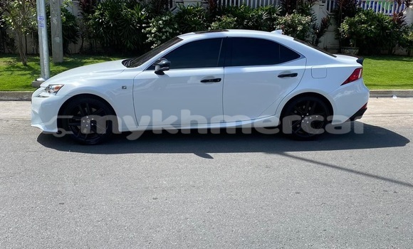 Buy Used Lexus IS White Car in Phnom Penh in Phnom Penh Buy Used Lexus IS White Car in Phnom Penh in Phnom Penh