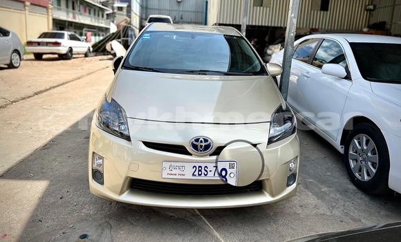 Buy Used Toyota Prius Other Car in Phnom Penh in Phnom Penh Buy Used Toyota Prius Other Car in Phnom Penh in Phnom Penh