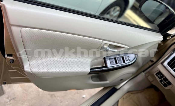 Buy Used Toyota Prius Other Car in Phnom Penh in Phnom Penh Buy Used Toyota Prius Other Car in Phnom Penh in Phnom Penh