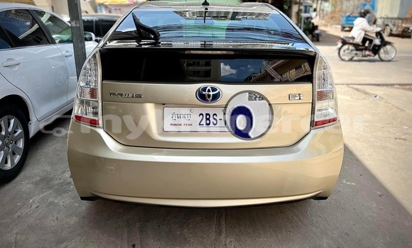 Buy Used Toyota Prius Other Car in Phnom Penh in Phnom Penh Buy Used Toyota Prius Other Car in Phnom Penh in Phnom Penh