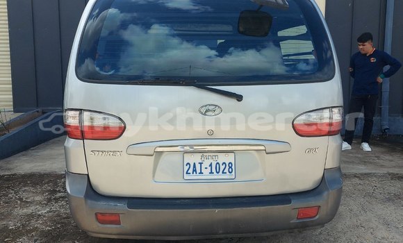 Buy Used Hyundai Starex Silver Car in Phnom Penh in Phnom Penh Buy Used Hyundai Starex Silver Car in Phnom Penh in Phnom Penh