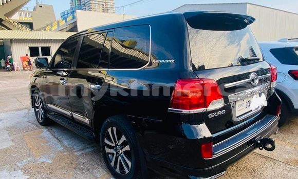 Buy Used Toyota Land Cruiser Black Car in Chbar Mon in Kampong Speu Province Buy Used Toyota Land Cruiser Black Car in Chbar Mon in Kampong Speu Province