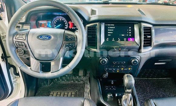 Buy Used Ford Windstar White Car in Bavet in Svay Rieng Province Buy Used Ford Windstar White Car in Bavet in Svay Rieng Province